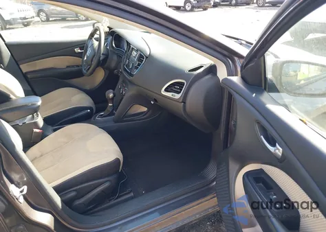 2015 Dodge Dart Sxt z USA, uszkodzony, nr VIN 1C3CDFBB0FD281550